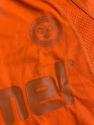 Camiseta Hummel Naranja Talla M