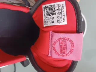 Adidas x Hello Kitty Limited Edition Tg 39.5