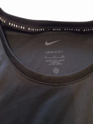 Camiseta técnica Nike manga larga