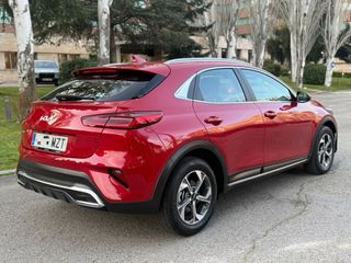 KIA XCeed 2025
