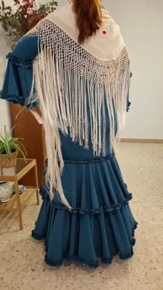 Vestido Flamenca Azul con Volantes