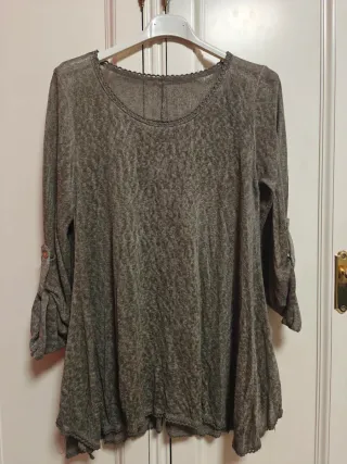 Conjunto vestido y jersey gris