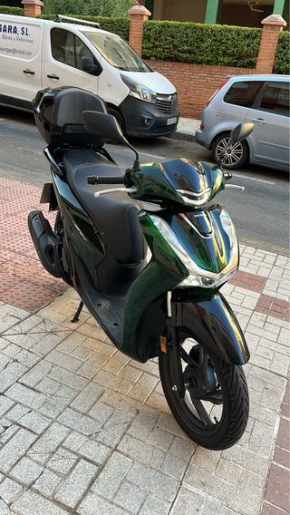 Honda SH125 2024 Scooter Automática