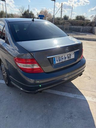 Coche Mercedes C230