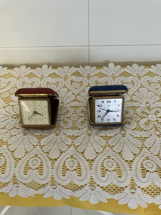 COLECCIONISTAS 2 RELOJES.10€