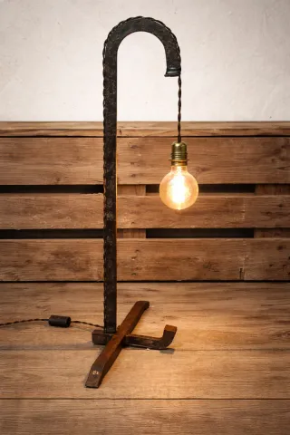 Lámpara artesanal estilo industrial