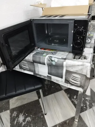 Microondas Cecotec Negro