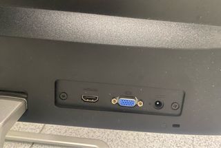 Monitor HP 24 Dañado