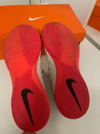 Nike Lunar Gato II Talla 44.5 Blancas