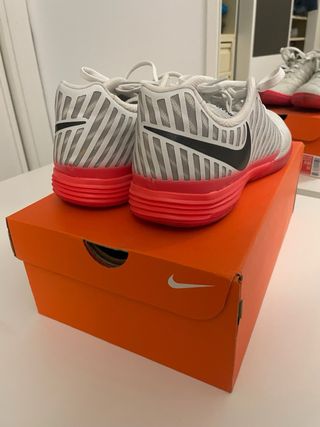Nike Lunar Gato II Talla 44.5 Blancas