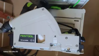 Sierra Festool TSV60 KEBQ PLUS on precorte