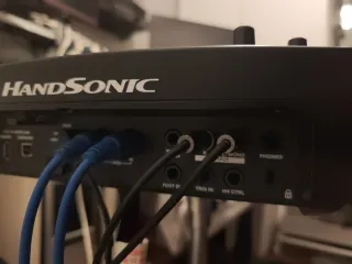 Roland HPD-20 HandSonic solo uso en casa y poco