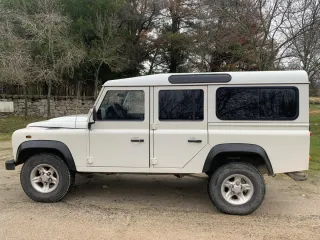 Land Rover Defender 2007