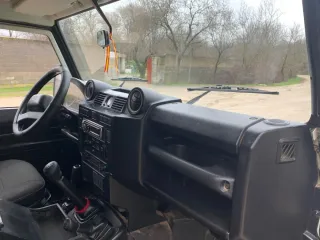 Land Rover Defender 2007