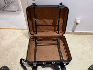 Maleta Salvador Bachiller Negra (COMO NUEVA)