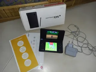 Nintendo DSi Nera DS console originale con box