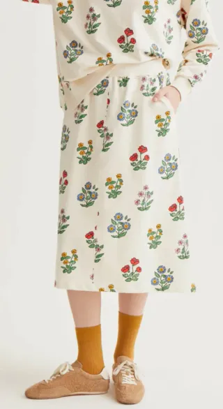 Jersey verde punto y falda de algodón