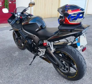 Yamaha R6 2005