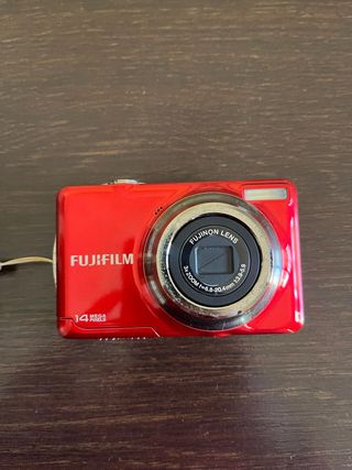 Fotocamera digitale fujifilm finepix jv300 rossa