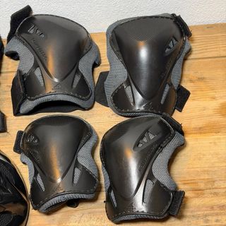 Casco y protecciones patinaje Rollerblade