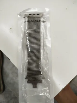 Correa metálica para reloj plateada