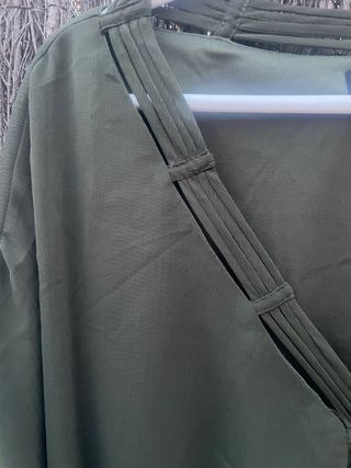 Blusón verde oscuro BLANCO talla L