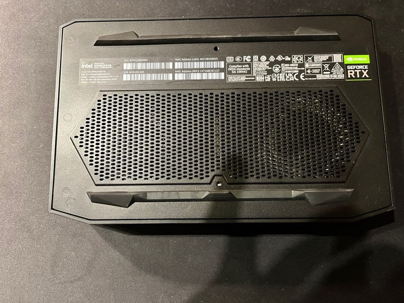 Intel NUC 11 Enthusiast (v2)