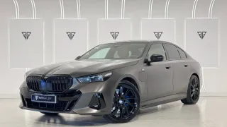 Llanta OEM aerodynamic style 954M con neumáticos