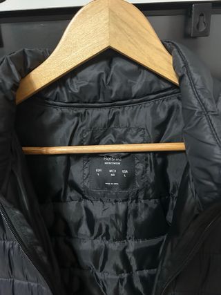 Chaleco acolchado Bershka negro