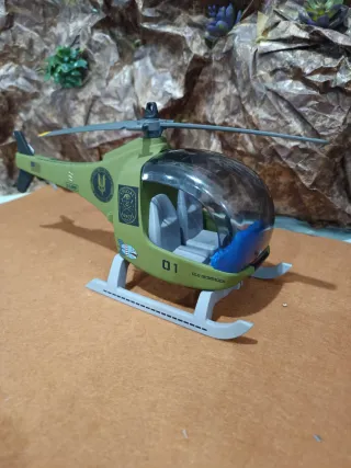 Helicóptero militar americano custom