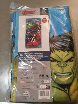 Toalla Playa Avengers 70x140cm
