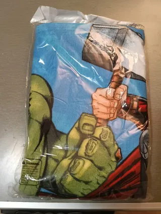 Toalla Playa Avengers 70x140cm