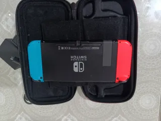 Nintendo Switch Azul y Rojo