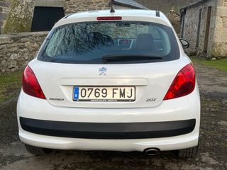 Peugeot 207 2007