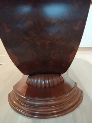 Mesa de comedor marquetería madera