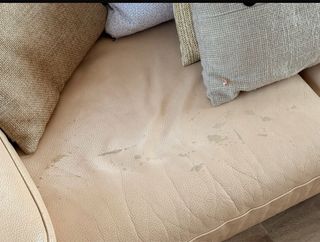 Set di divani in pelle color crema Natuzzi