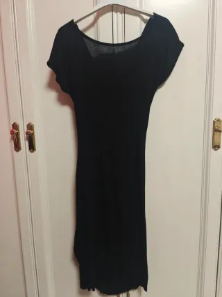 Vestido negro drapeado