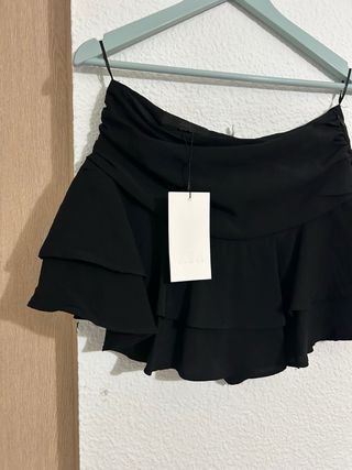 Falda-pantalón de Zara de volantes Talla M