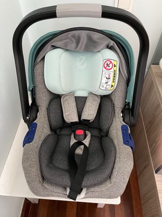 Portabebés Jane Koos iSize R1 como nuevo