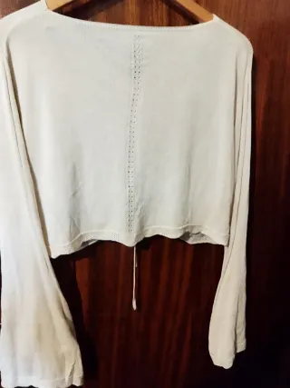 Crop top manga larga talla curvy