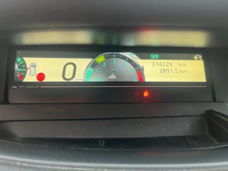 Renault Grand Scenic 2011