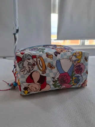 Neceser  Alicia en el País de las Maravillas