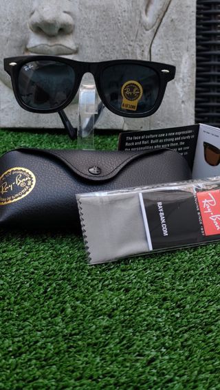 Gafas de sol Ray-Ban Wayfarer negras
