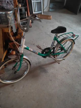 Bicicleta BH infantil antigua