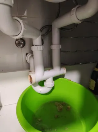 Fontanero y electricista