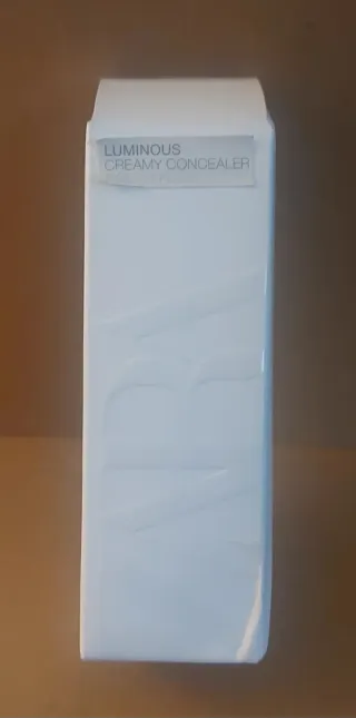 Moldes para helados, taza, maquillaje zara