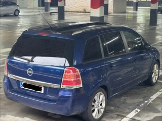 Opel Zafira 2005 Etiqueta b 7 plazas