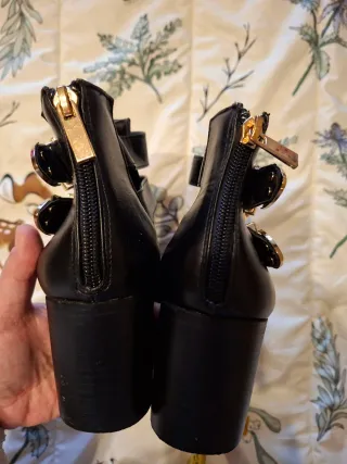 Botines Suitblanco Negros