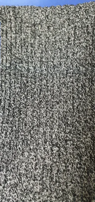 Sciarpa uomo nero e bianco