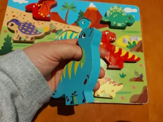 Puzzle de madera de dinosaurios